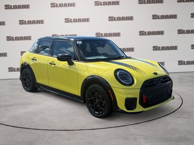 2026 MINI 4 DOOR ICONIC