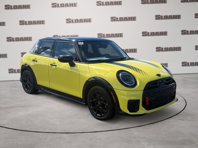 2026 MINI 4 DOOR ICONIC