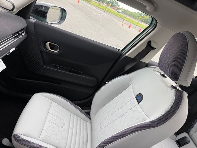 2027 MINI 4 DOOR ICONIC