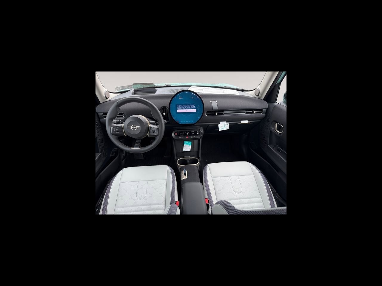 2027 MINI 4 DOOR ICONIC