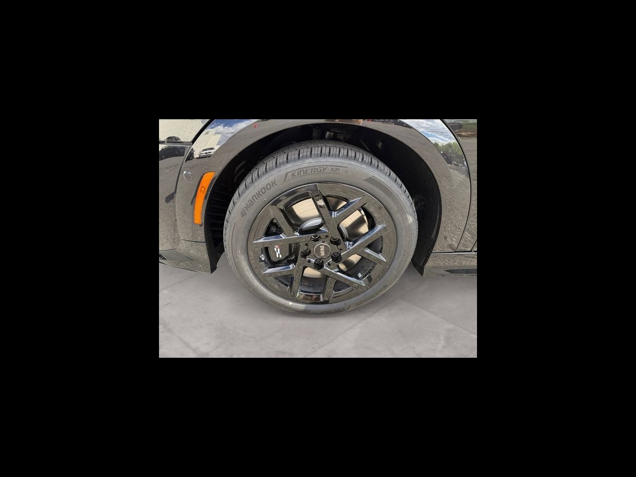 2026 MINI 4 DOOR ICONIC