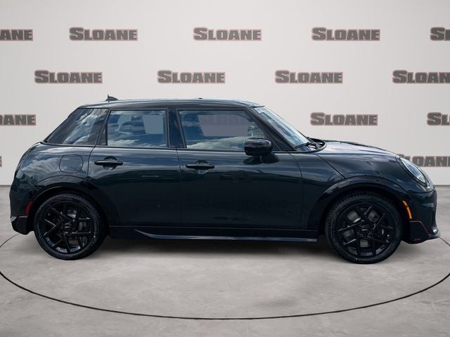 2026 MINI 4 DOOR ICONIC