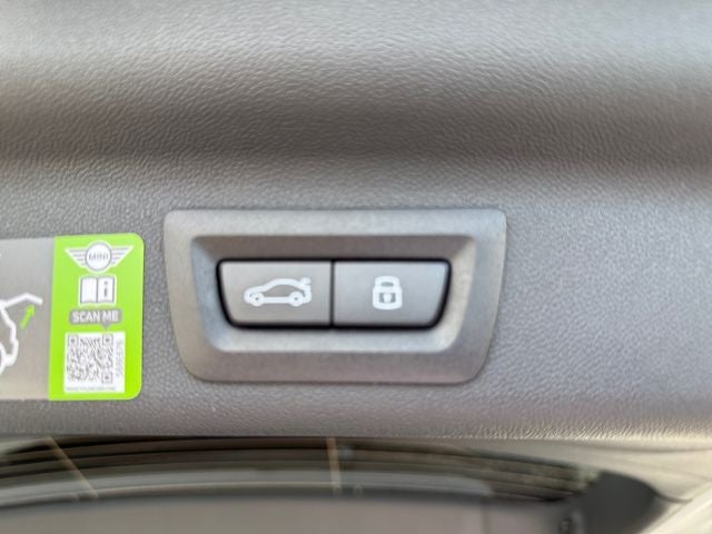 2026 MINI COUNTRYMAN ICONIC