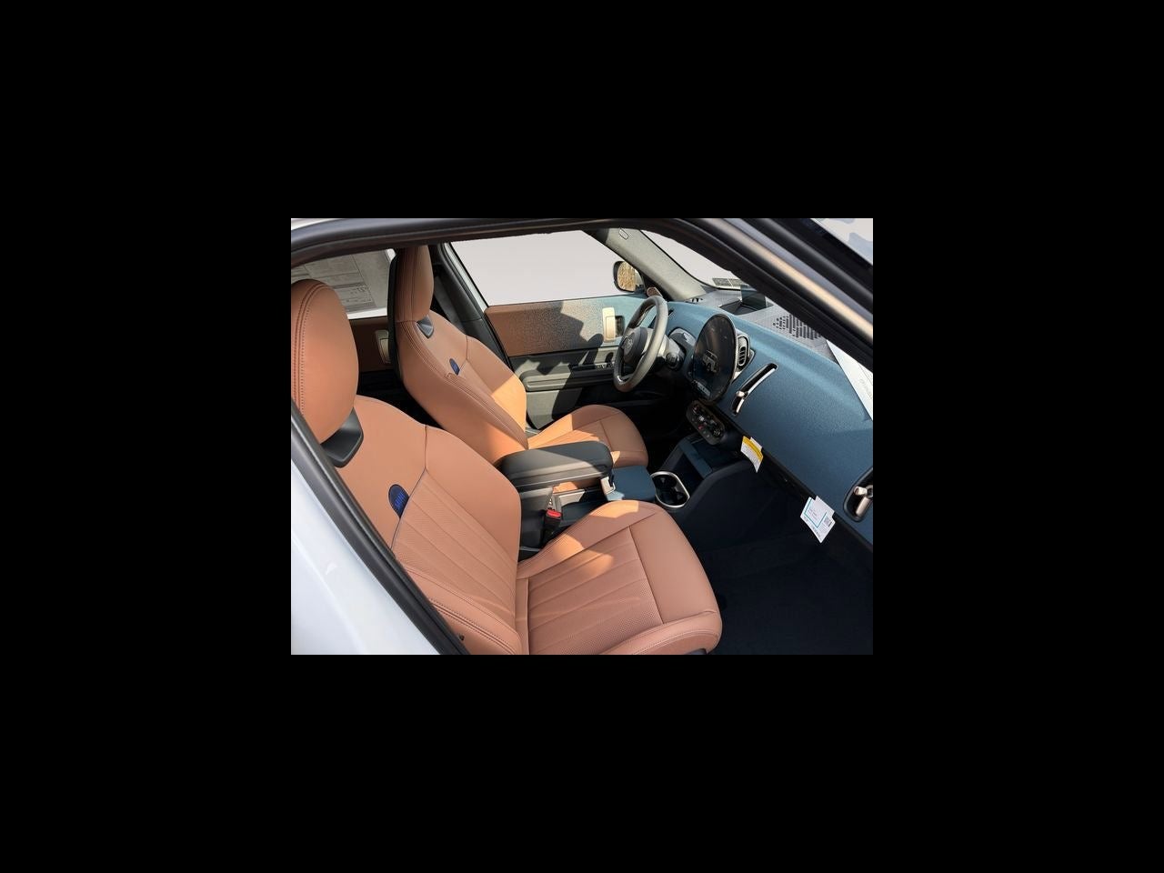 2026 MINI COUNTRYMAN ICONIC