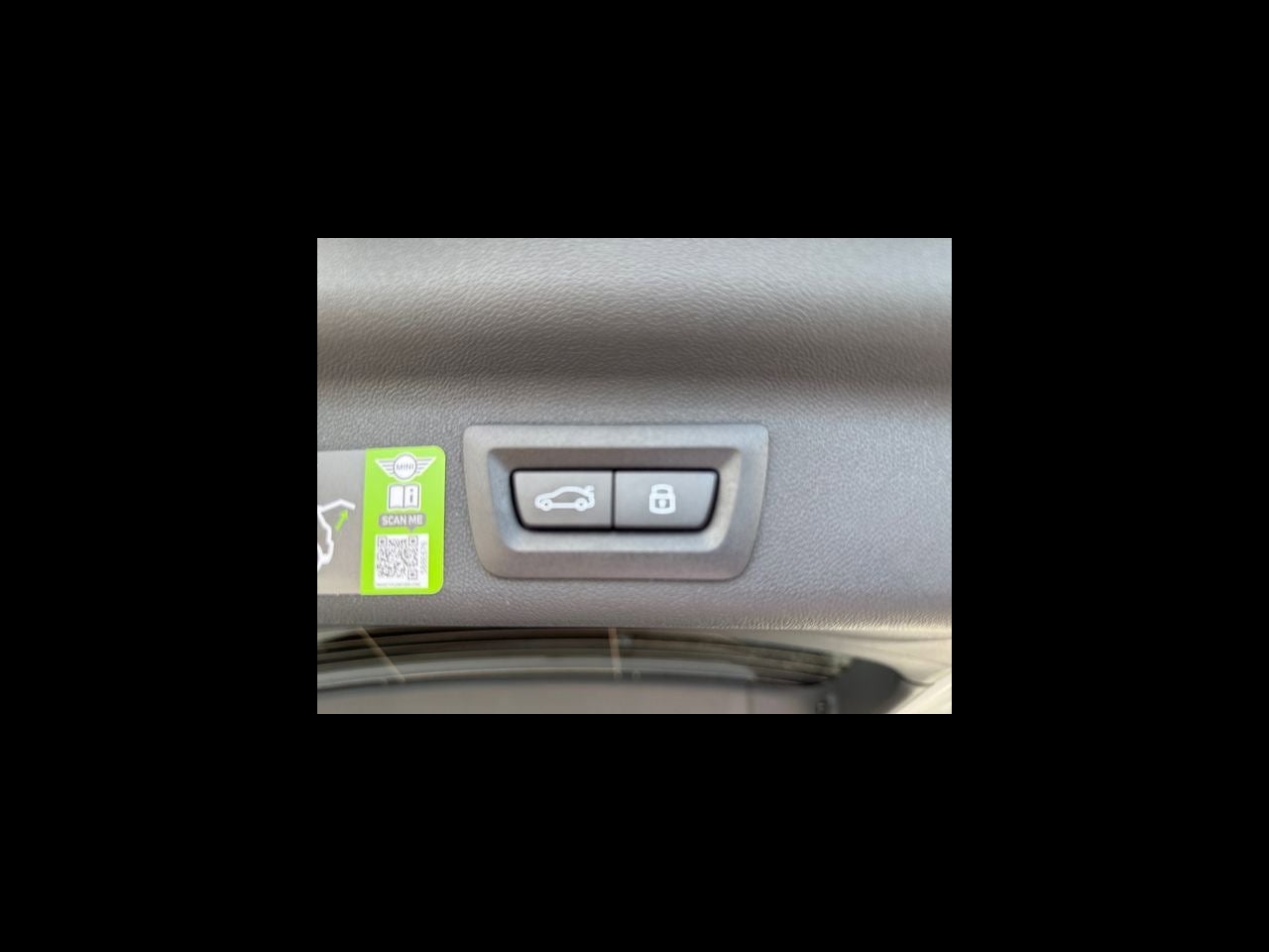 2026 MINI COUNTRYMAN ICONIC