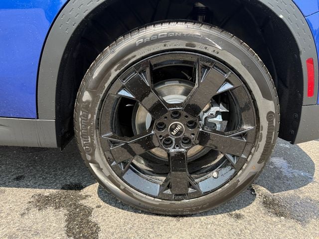 2027 MINI COUNTRYMAN SIGNATURE PLUS