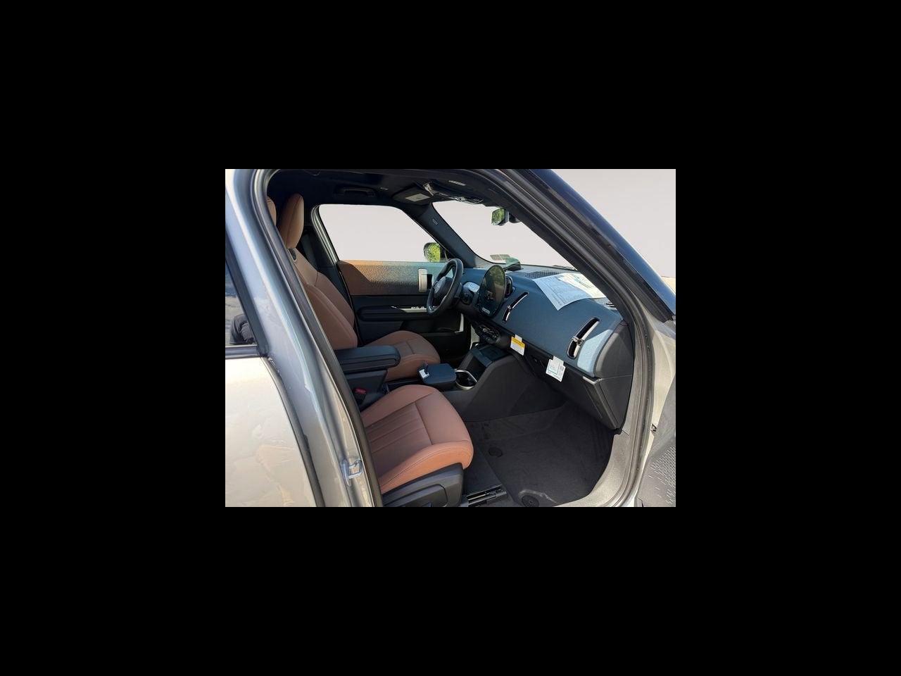 2027 MINI COUNTRYMAN ICONIC