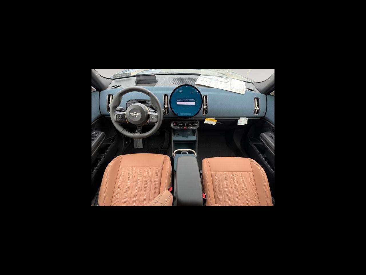 2027 MINI COUNTRYMAN ICONIC