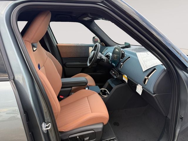 2027 MINI COUNTRYMAN ICONIC