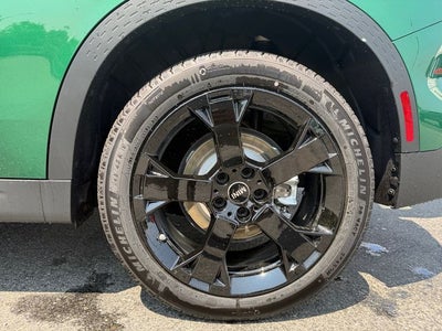 2027 MINI COUNTRYMAN SIGNATURE PLUS
