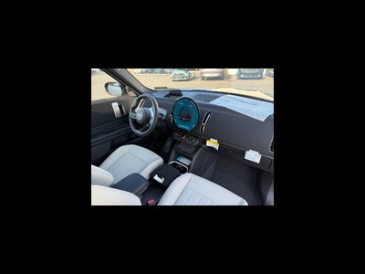 2027 MINI COUNTRYMAN ICONIC