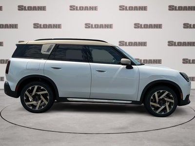 2027 MINI COUNTRYMAN ICONIC