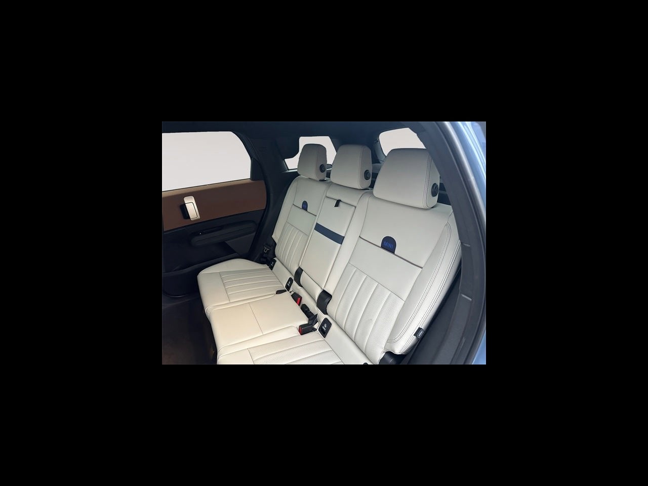 2026 MINI COUNTRYMAN ICONIC