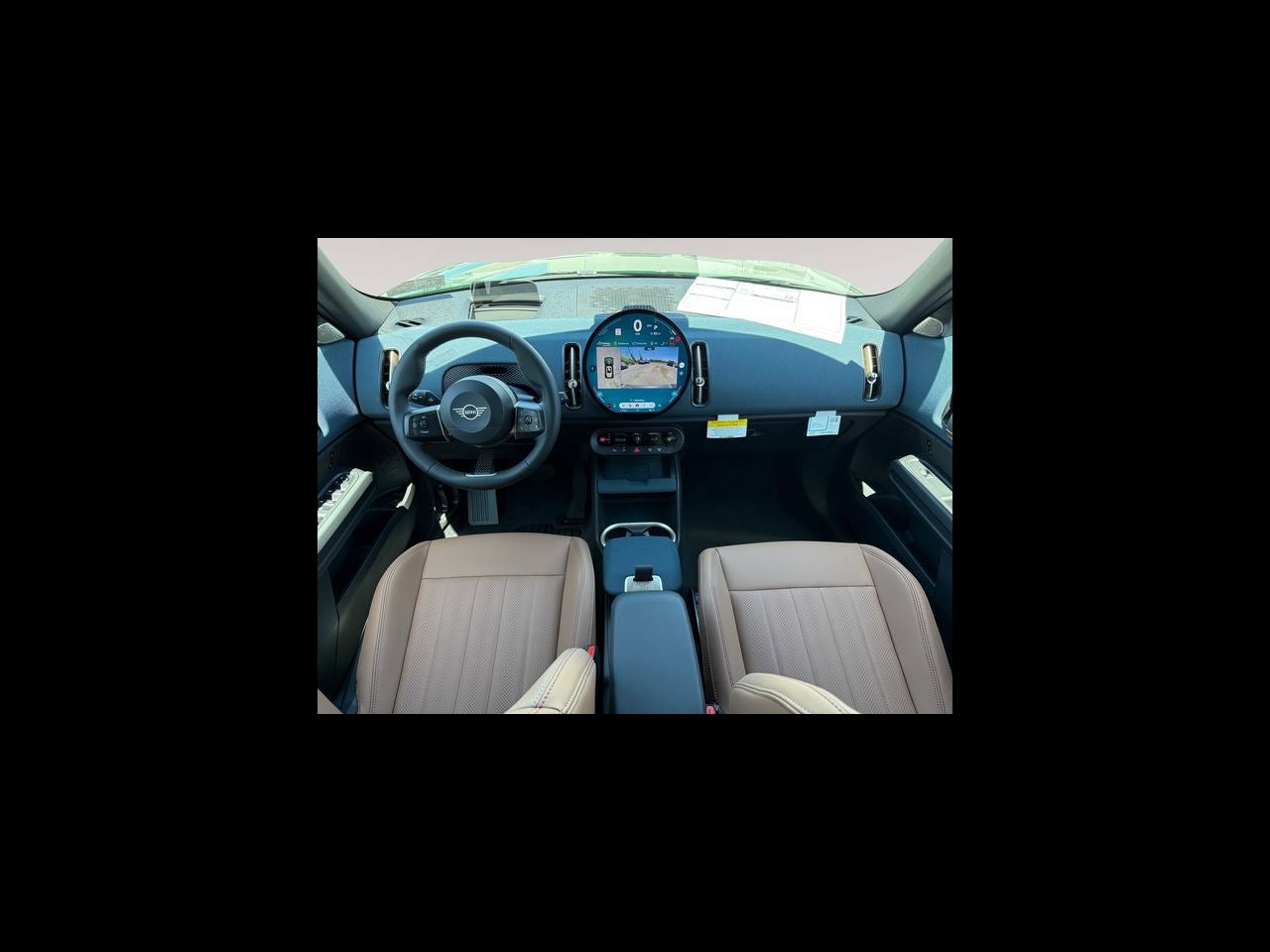 2027 MINI COUNTRYMAN ICONIC