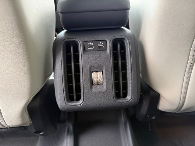 2027 MINI COUNTRYMAN ICONIC