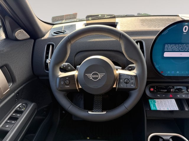 2027 MINI COUNTRYMAN ICONIC