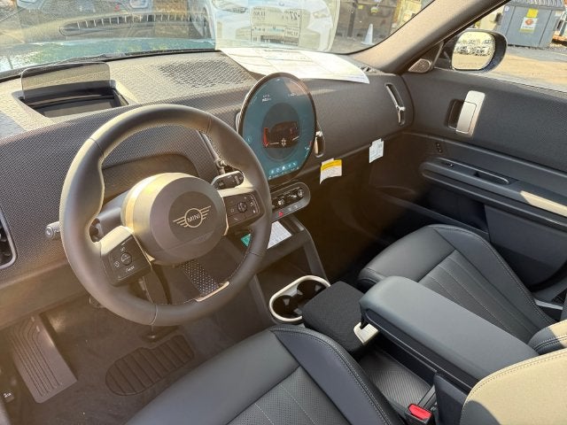 2027 MINI COUNTRYMAN ICONIC