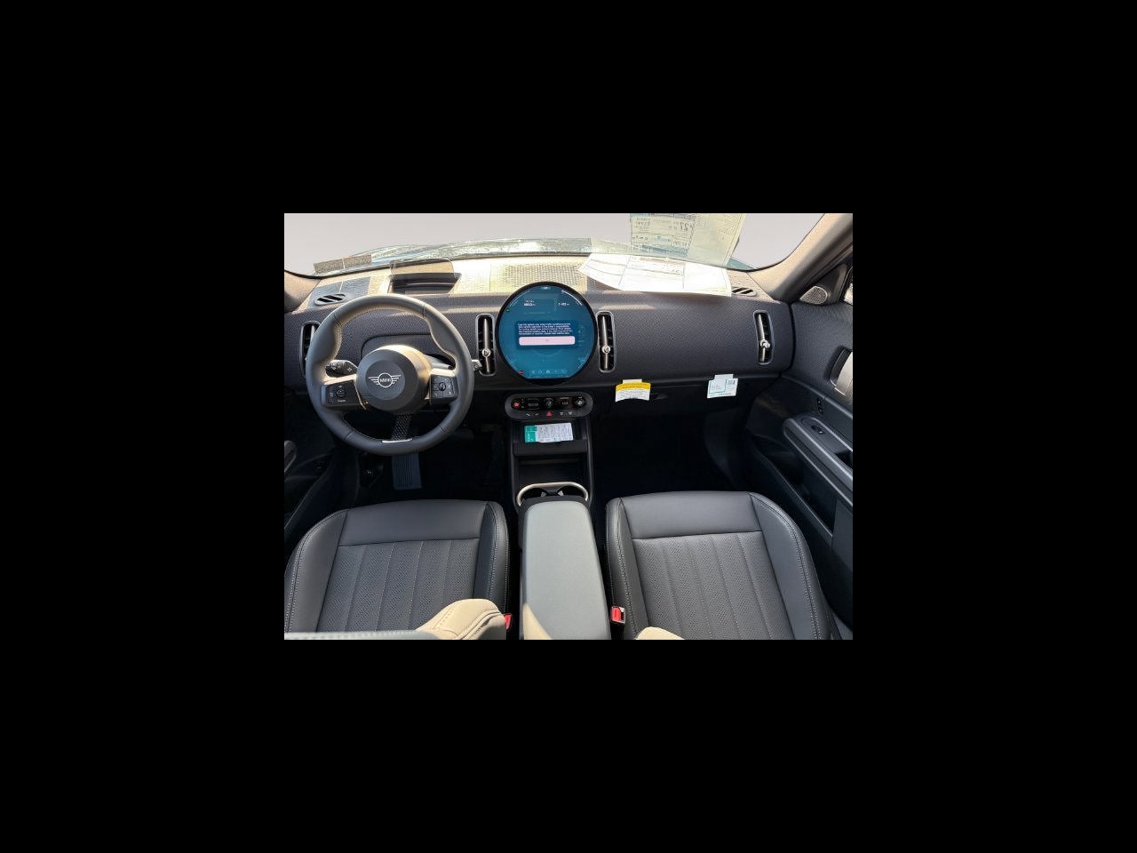 2027 MINI COUNTRYMAN ICONIC