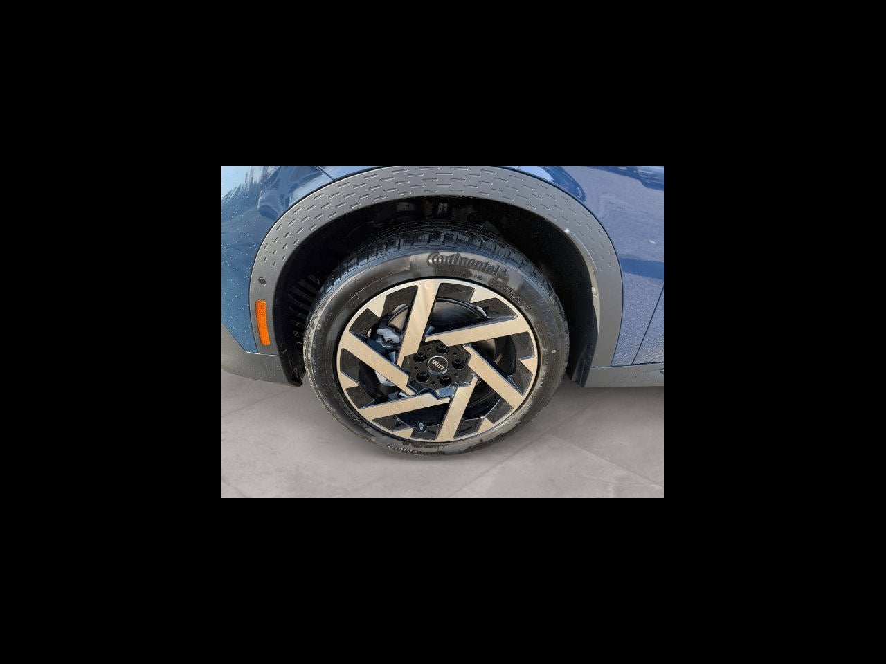2027 MINI COUNTRYMAN ICONIC
