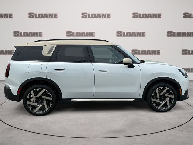 2027 MINI COUNTRYMAN ICONIC