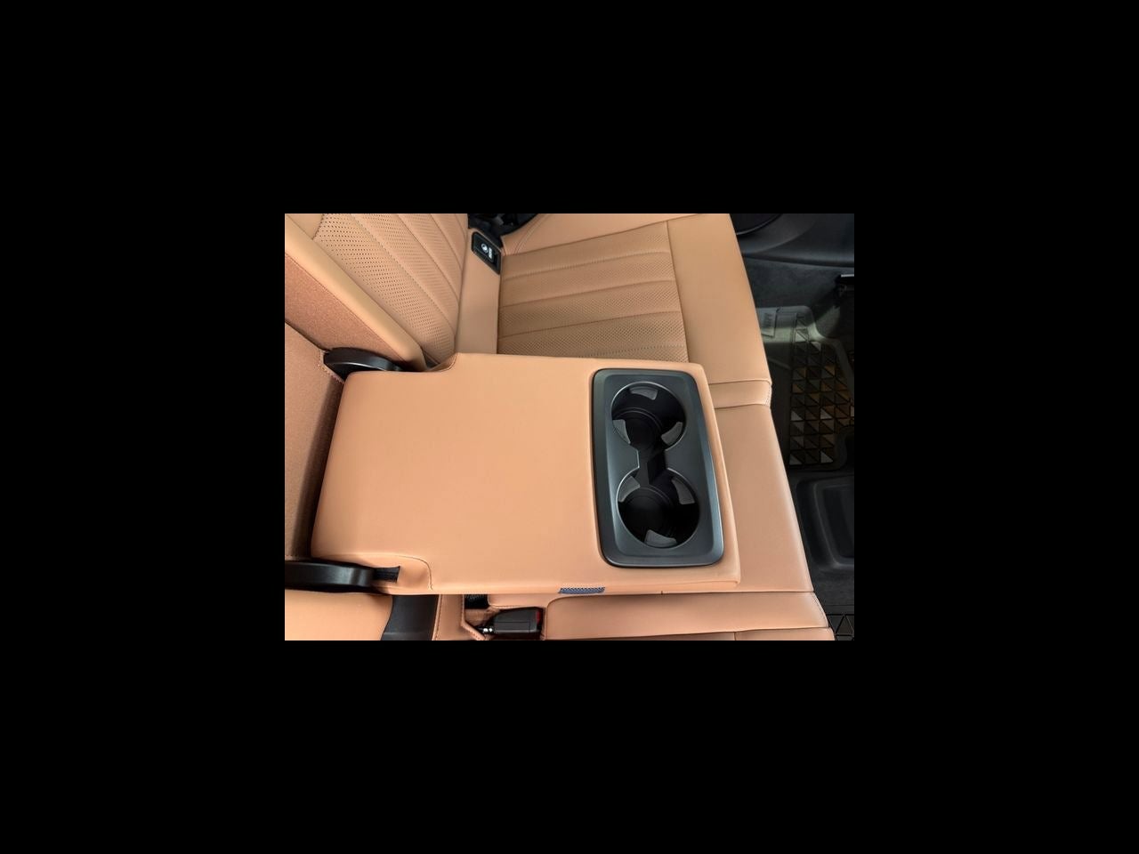 2027 MINI COUNTRYMAN ICONIC