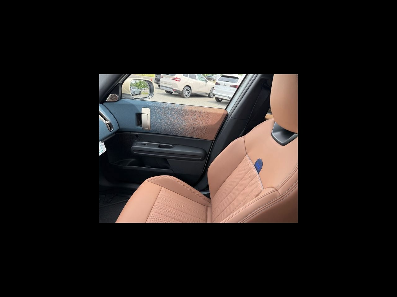 2027 MINI COUNTRYMAN ICONIC