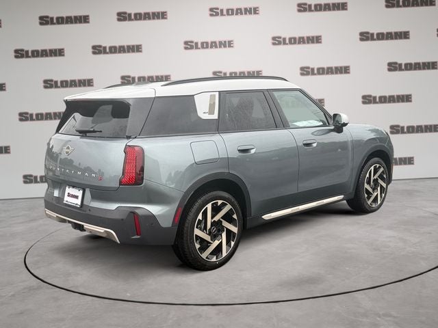 2027 MINI COUNTRYMAN ICONIC