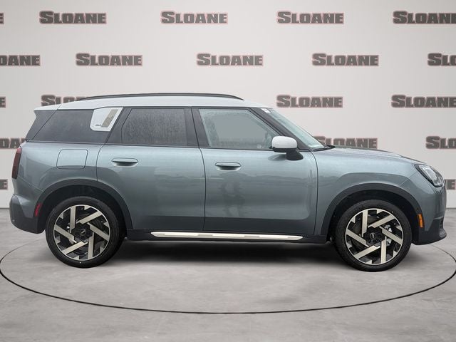 2027 MINI COUNTRYMAN ICONIC
