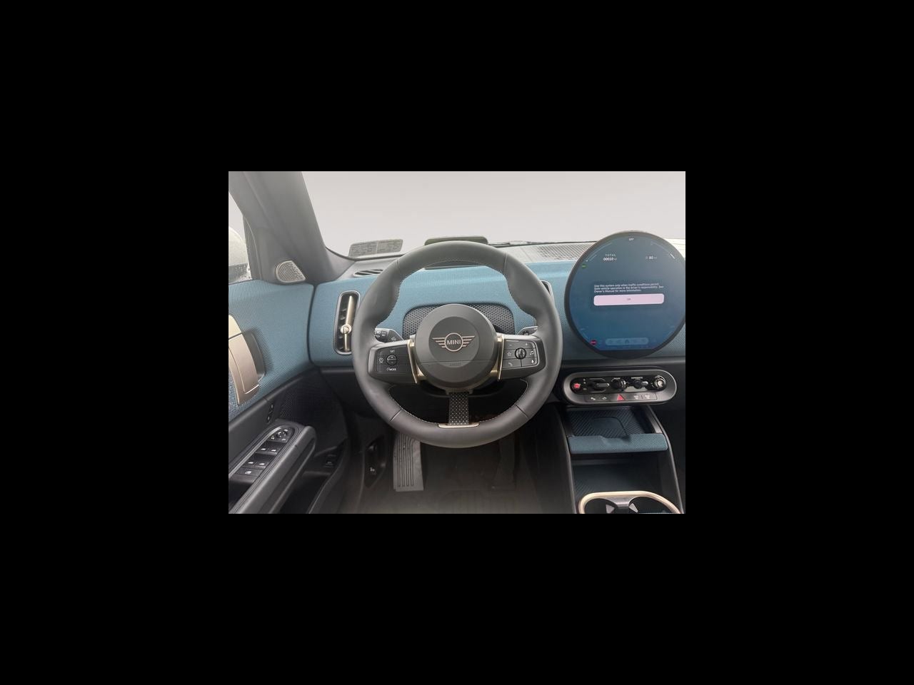 2027 MINI COUNTRYMAN ICONIC
