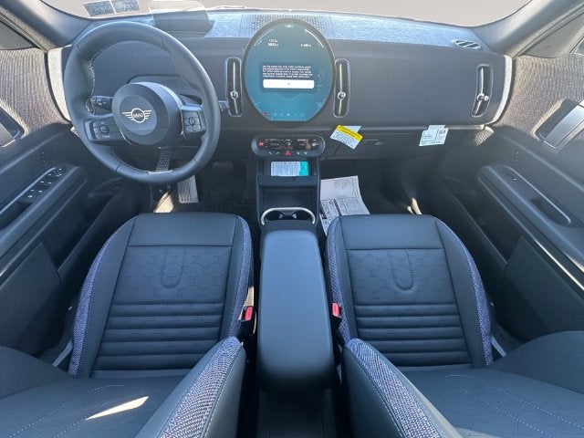 2027 MINI COUNTRYMAN SIGNATURE PLUS