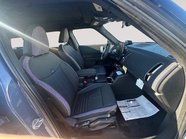 2027 MINI COUNTRYMAN SIGNATURE PLUS