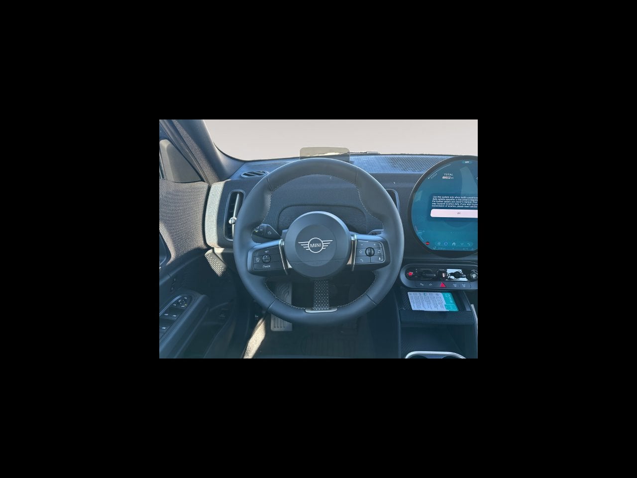 2027 MINI COUNTRYMAN SIGNATURE PLUS