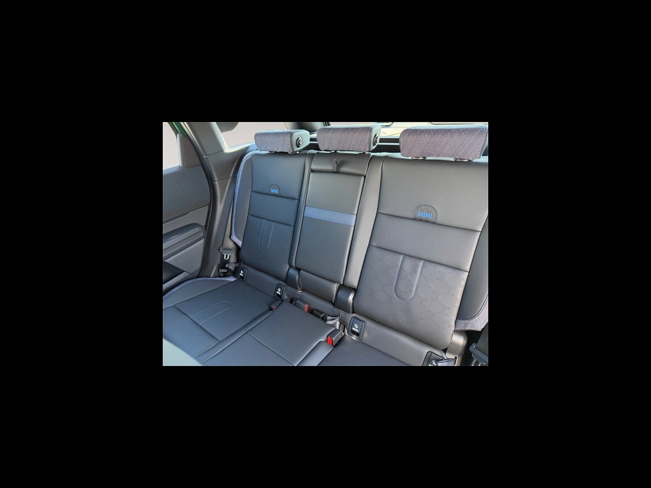 2026 MINI COUNTRYMAN SIGNATURE PLUS