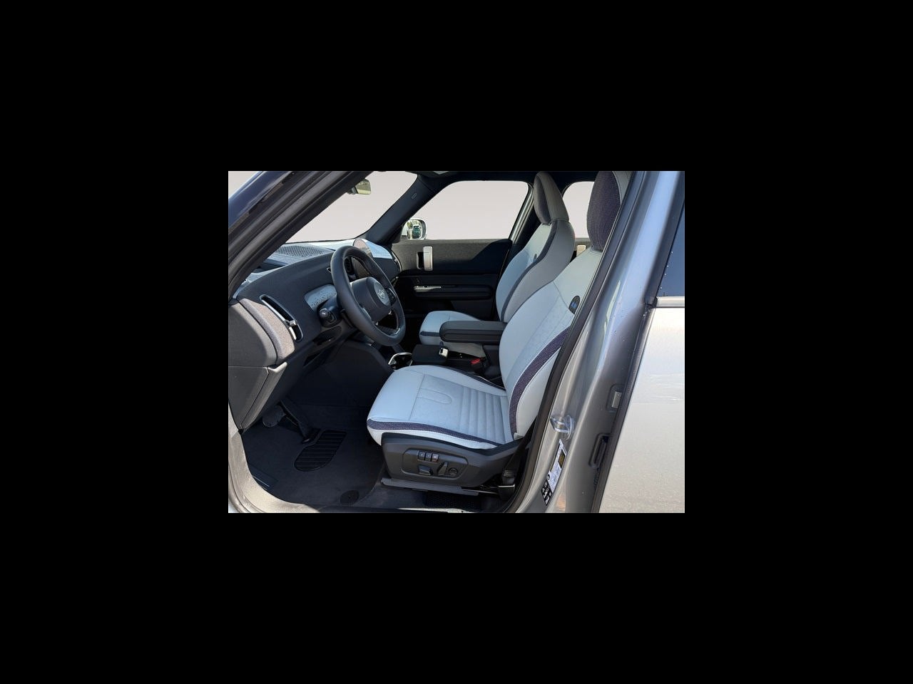 2026 MINI COUNTRYMAN SIGNATURE PLUS