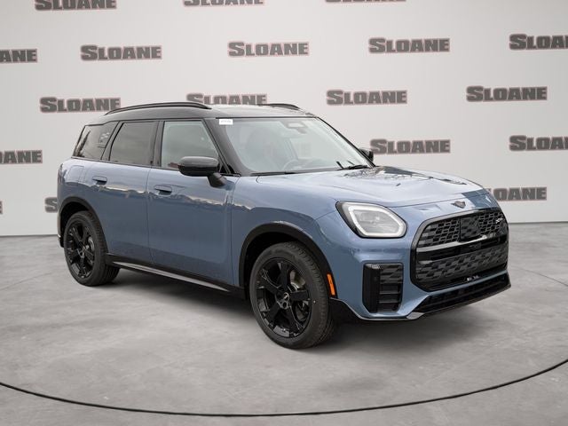 2026 MINI COUNTRYMAN ICONIC
