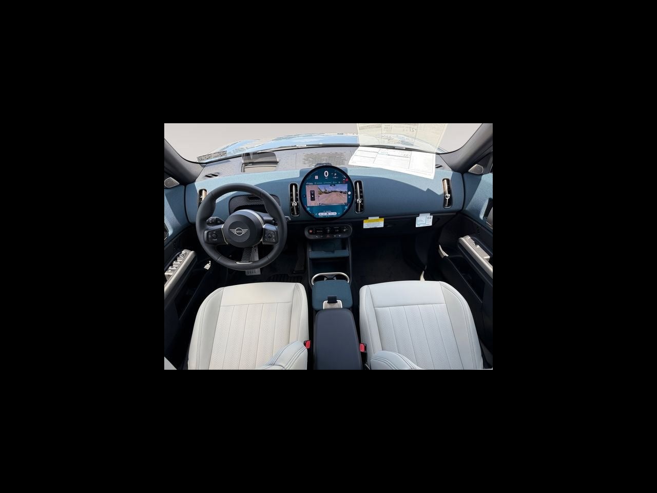 2027 MINI COUNTRYMAN ICONIC