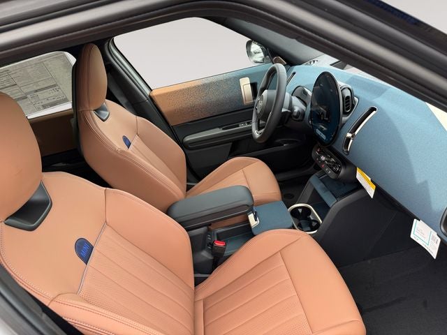 2027 MINI COUNTRYMAN ICONIC