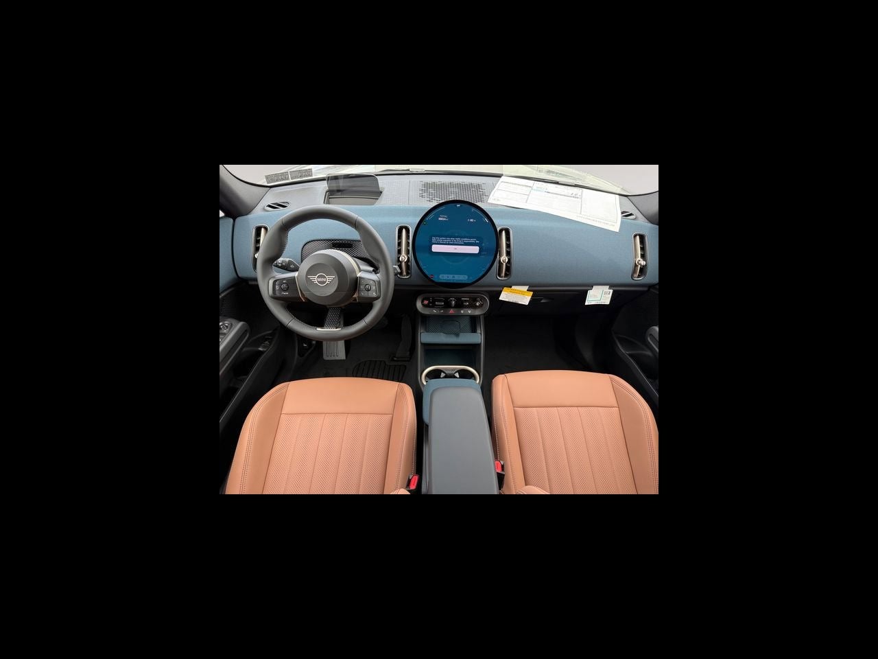 2027 MINI COUNTRYMAN ICONIC