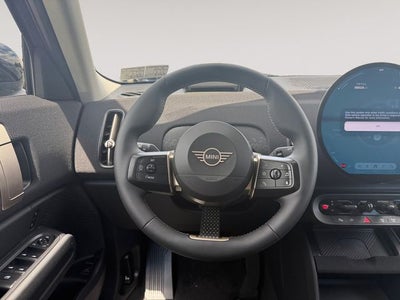 2027 MINI COUNTRYMAN SIGNATURE PLUS