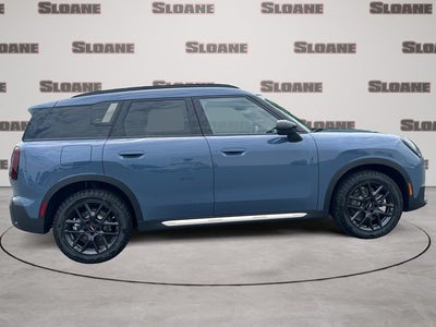 2027 MINI COUNTRYMAN ICONIC