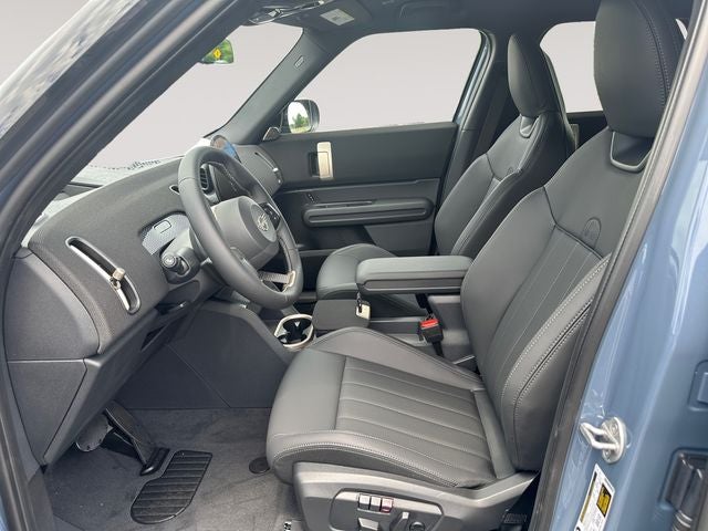 2027 MINI COUNTRYMAN ICONIC