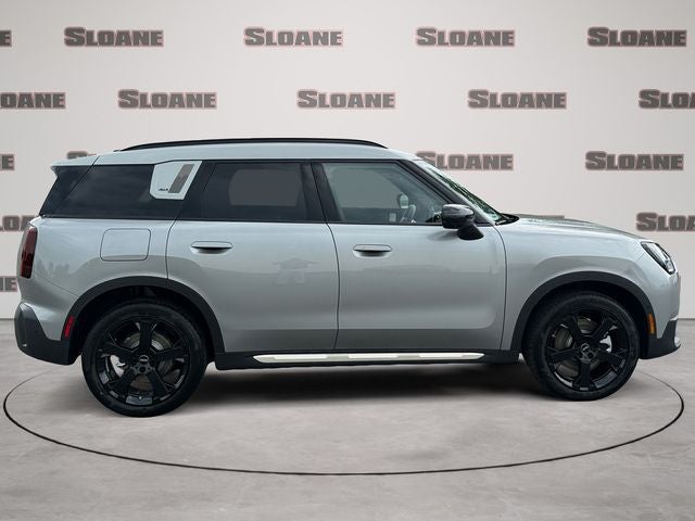 2027 MINI COUNTRYMAN ICONIC