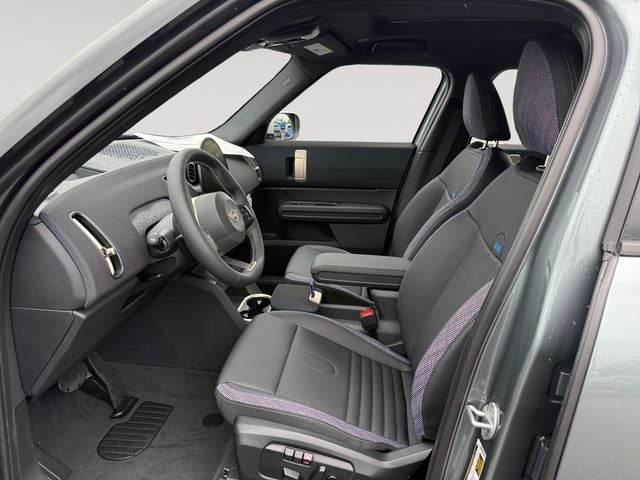 2027 MINI COUNTRYMAN SIGNATURE PLUS