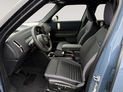 2027 MINI COUNTRYMAN SIGNATURE PLUS