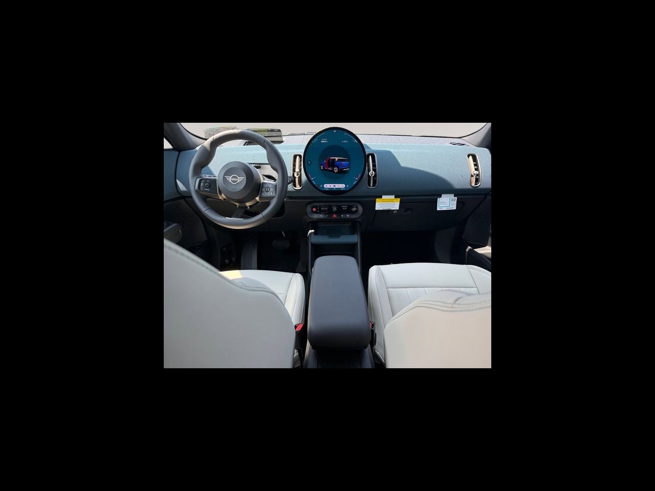 2027 MINI COUNTRYMAN ICONIC
