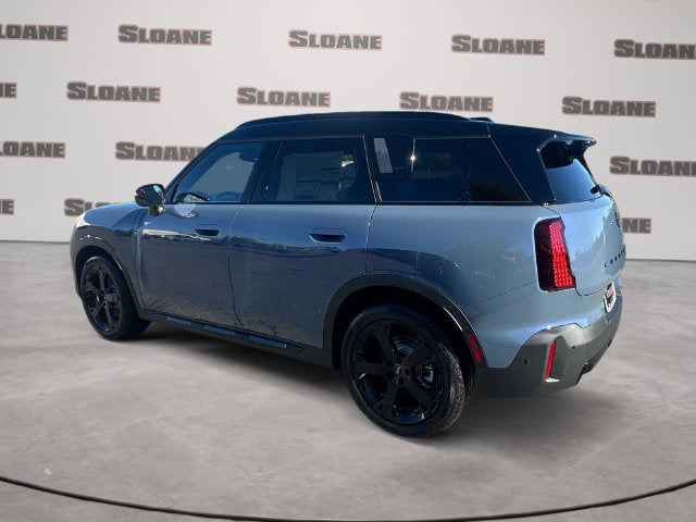2027 MINI COUNTRYMAN SIGNATURE PLUS