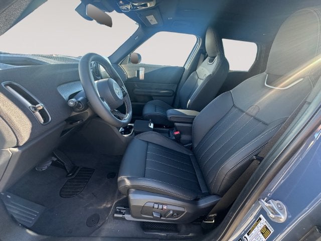 2027 MINI COUNTRYMAN SIGNATURE PLUS