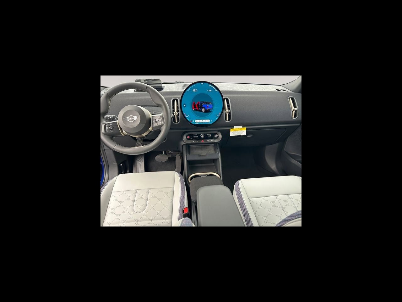 2026 MINI COUNTRYMAN OXFORD EDITION