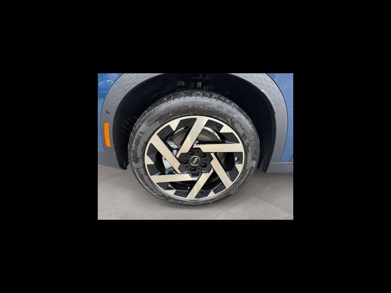 2027 MINI COUNTRYMAN ICONIC