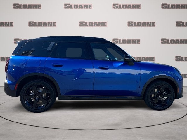 2027 MINI COUNTRYMAN ICONIC